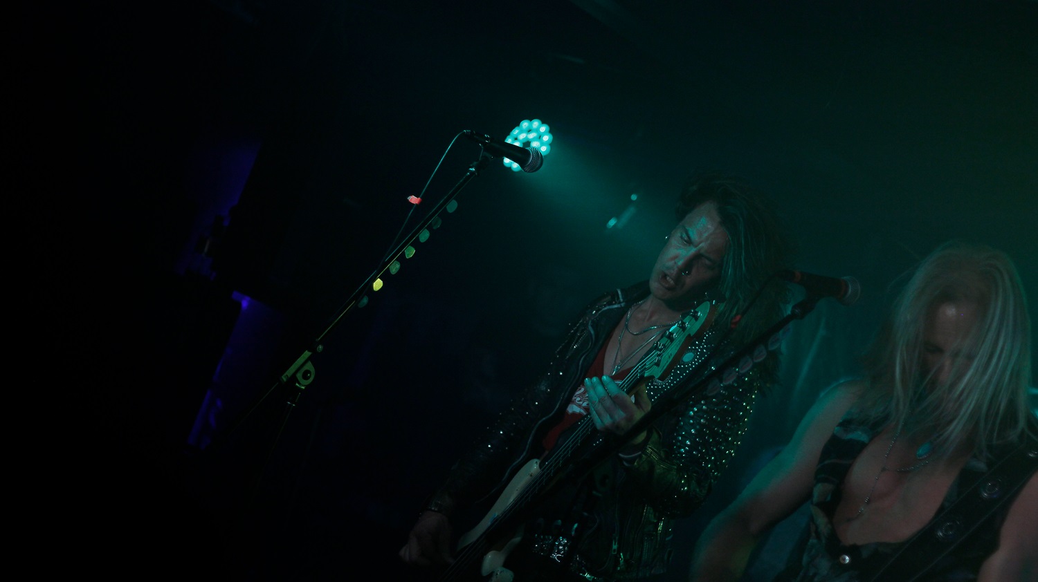 Crazy Lixx - Whisky Blood